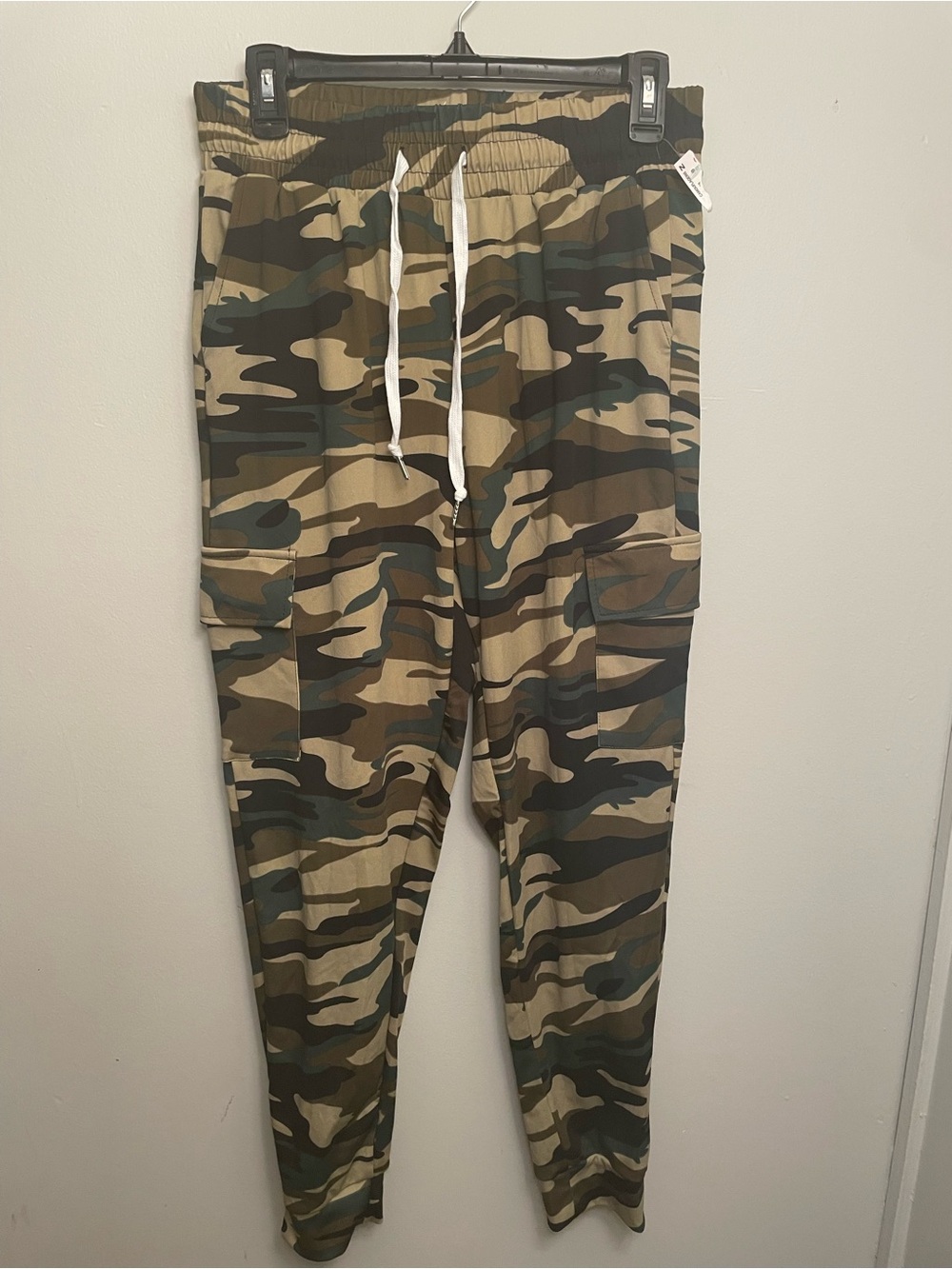 Camo Cargo Jogger Pants - Green/Tan Size L/XL